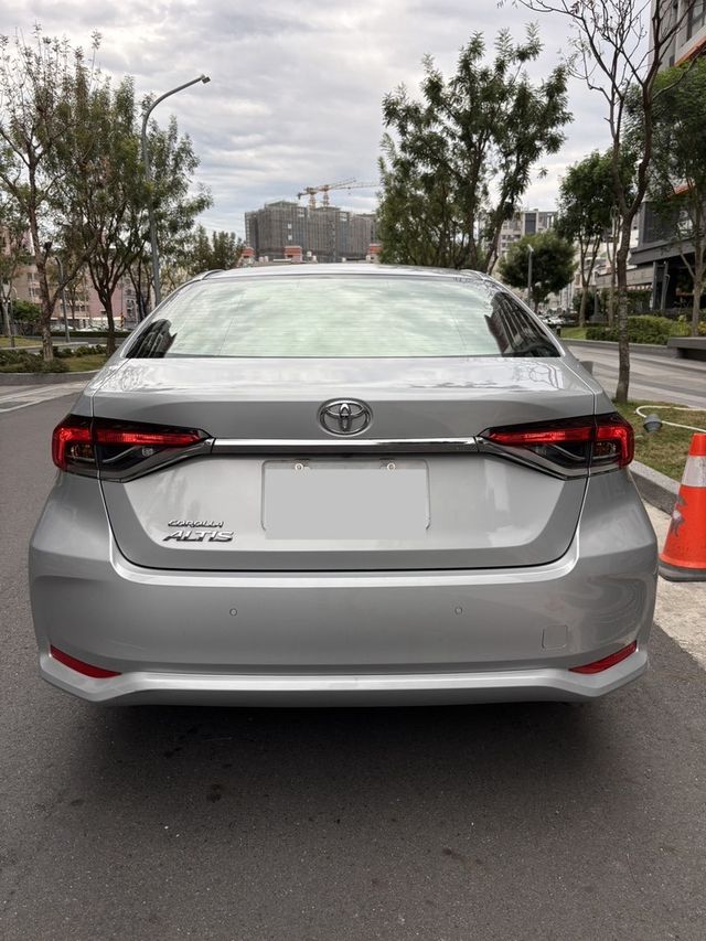 TOYOTA豐田 ALTIS  第4張相片