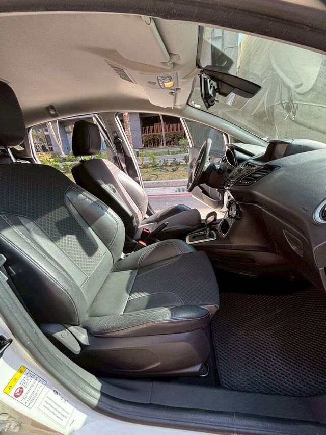 FORD福特 FIESTA  第11張相片