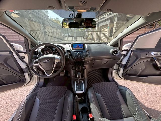 FORD福特 FIESTA  第15張相片