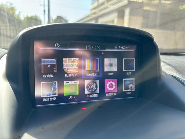 FORD福特 FIESTA  第16張相片