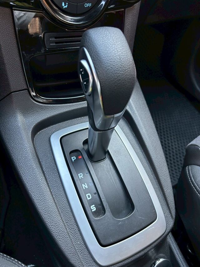 FORD福特 FIESTA  第19張相片