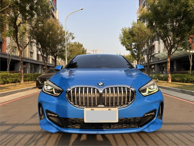 BMW寶馬 118I  第8張相片
