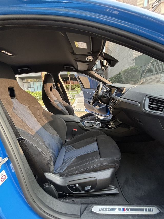BMW寶馬 118I  第12張相片