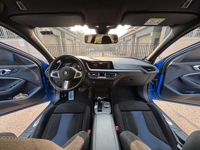 BMW寶馬 118I  第13張相片