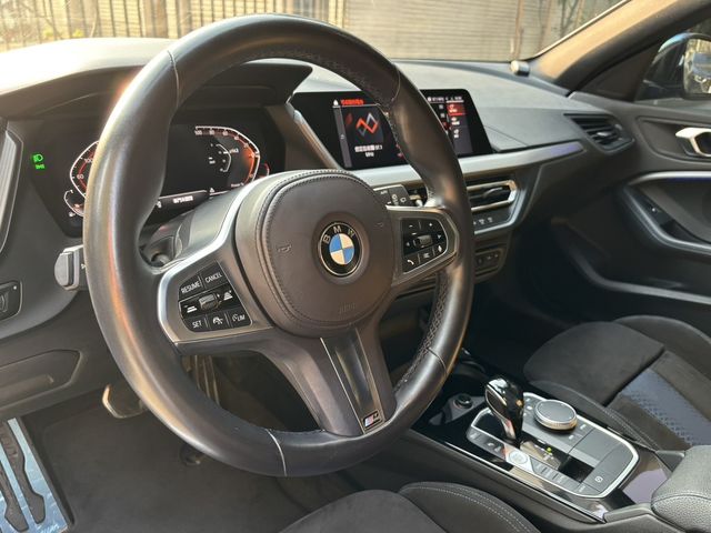 BMW寶馬 118I  第17張相片