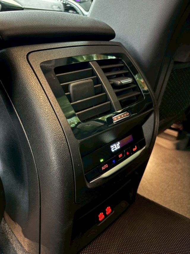 BMW寶馬 X3  第13張相片