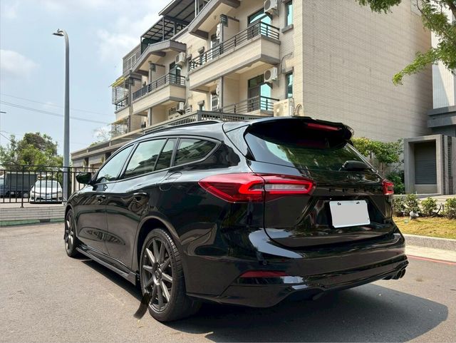 FORD福特 FOCUS ST WAGON  第3張相片