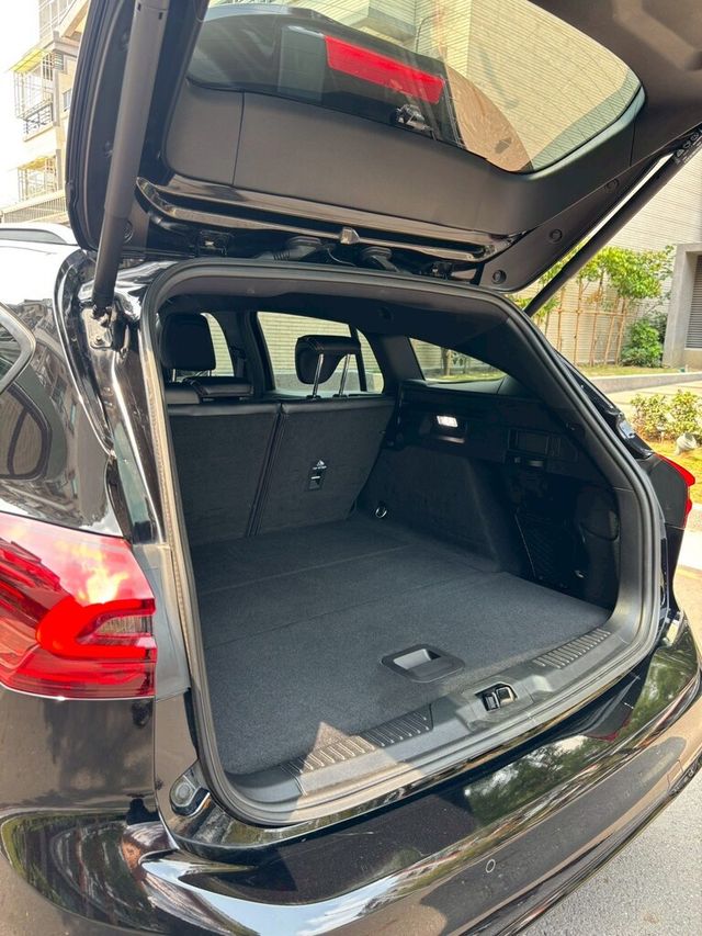 FORD福特 FOCUS ST WAGON  第15張相片