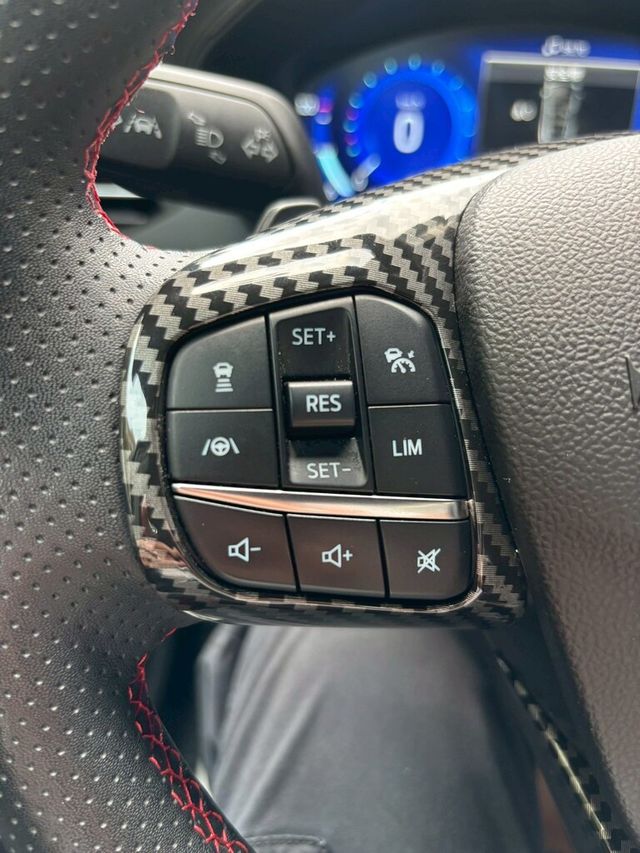 FORD福特 FOCUS ST WAGON  第17張相片