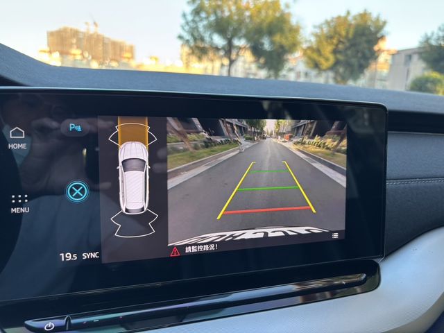 SKODA司科達 OCTAVIA COMBI  第16張相片