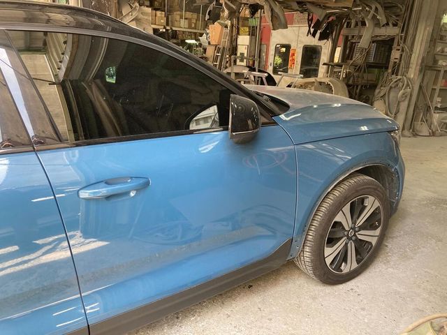 VOLVO富豪 XC40  第4張相片