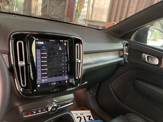 VOLVO富豪 XC40  第9張相片