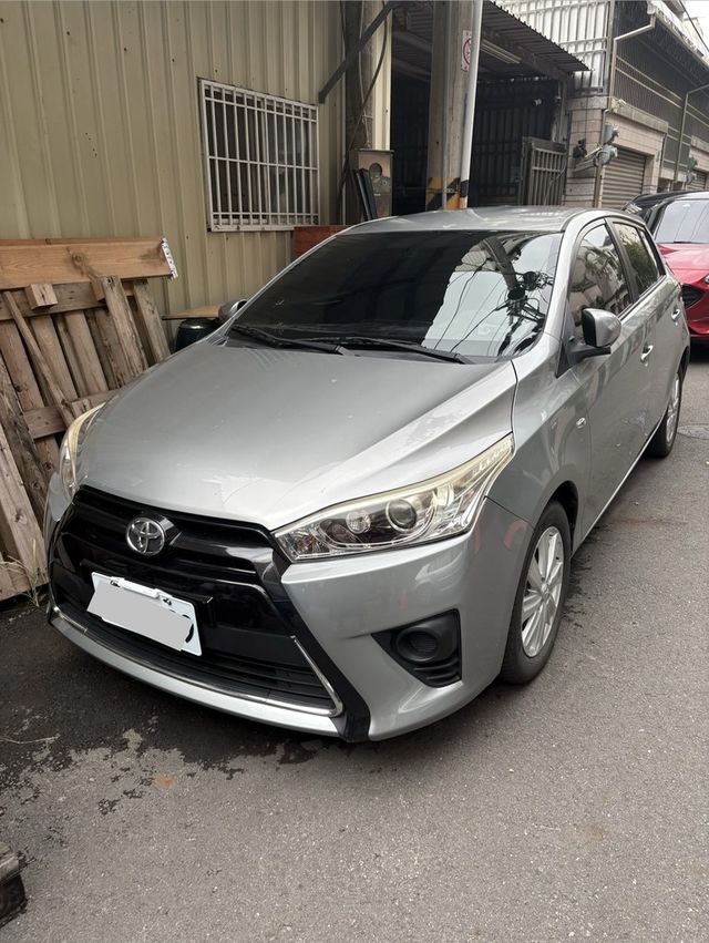 TOYOTA豐田 YARIS  第1張相片