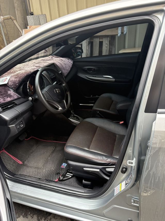 TOYOTA豐田 YARIS  第4張相片