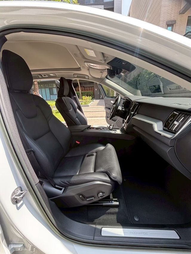 VOLVO富豪 XC60  第11張相片