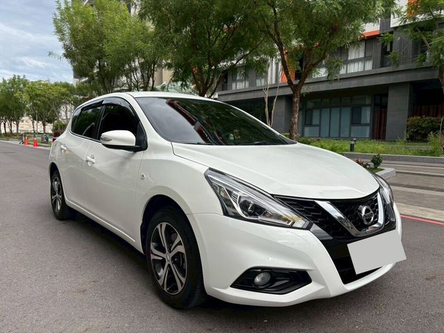 NISSAN日產 TIIDA  第3張相片