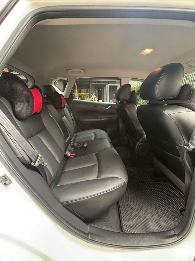 NISSAN日產 TIIDA  第10張相片