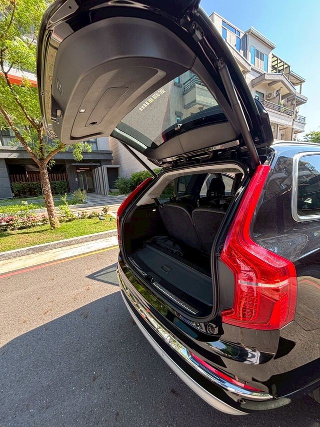 VOLVO富豪 XC90  第13張相片