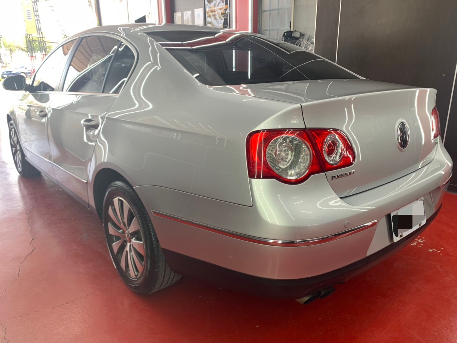 Volkswagen Passat  第2張相片