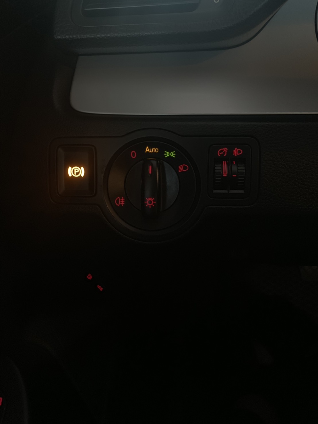 Volkswagen Passat  第12張相片