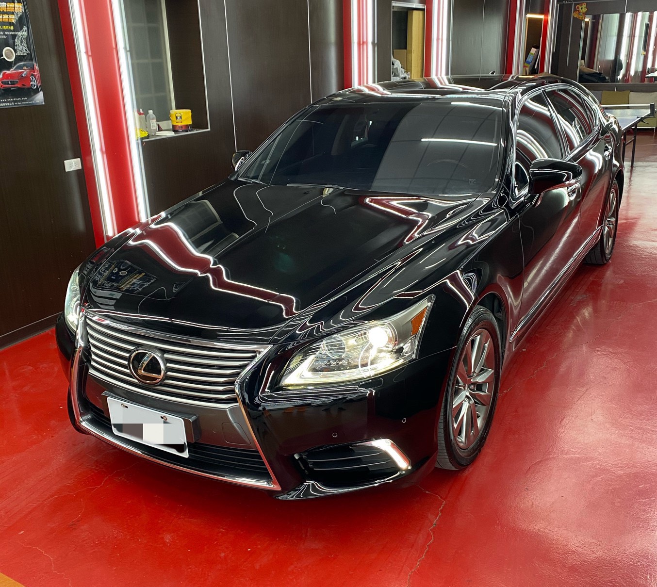 LEXUS LS460 F Sport (4.5代)  第14張相片