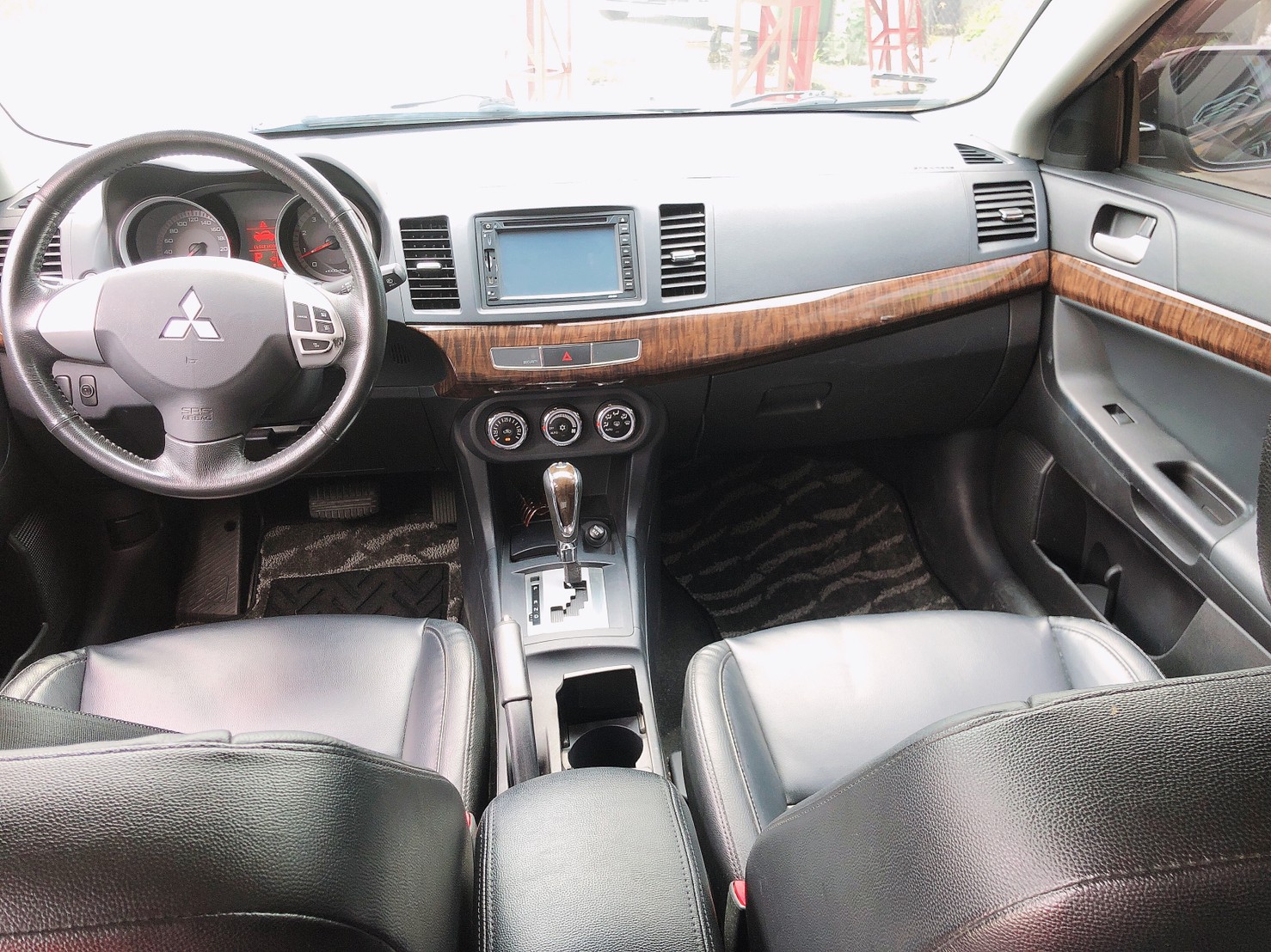 MITSUBISHI Lancer Fortis  雅致型  第7張相片