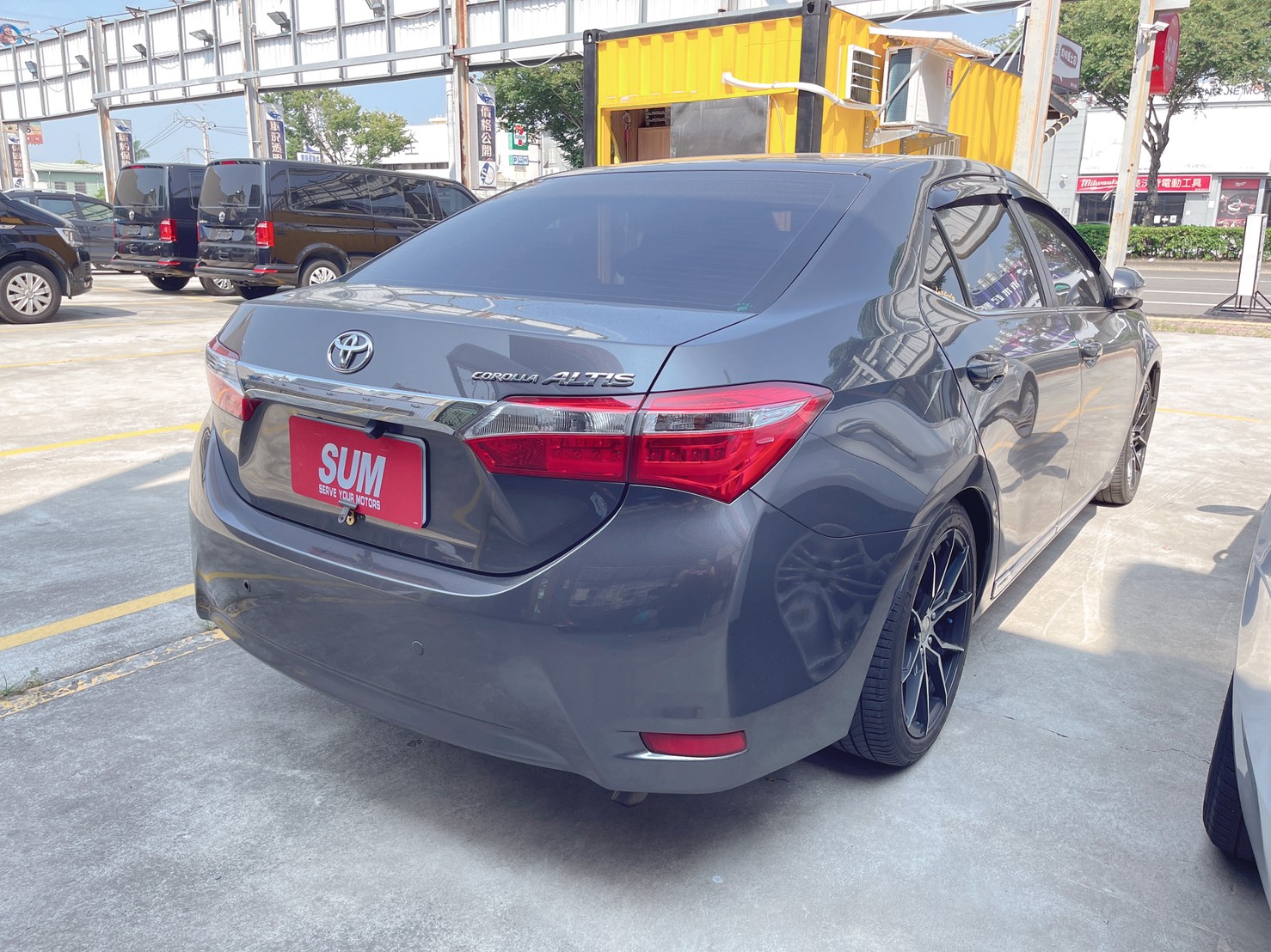  TOYOTA ALTIS 低里程  第7張相片