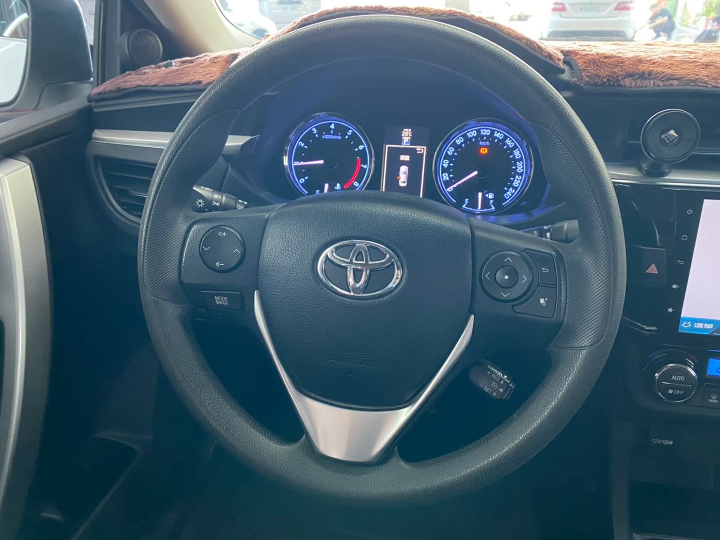 2016 Toyota 豐田 Corolla Altis 1.8  第7張相片