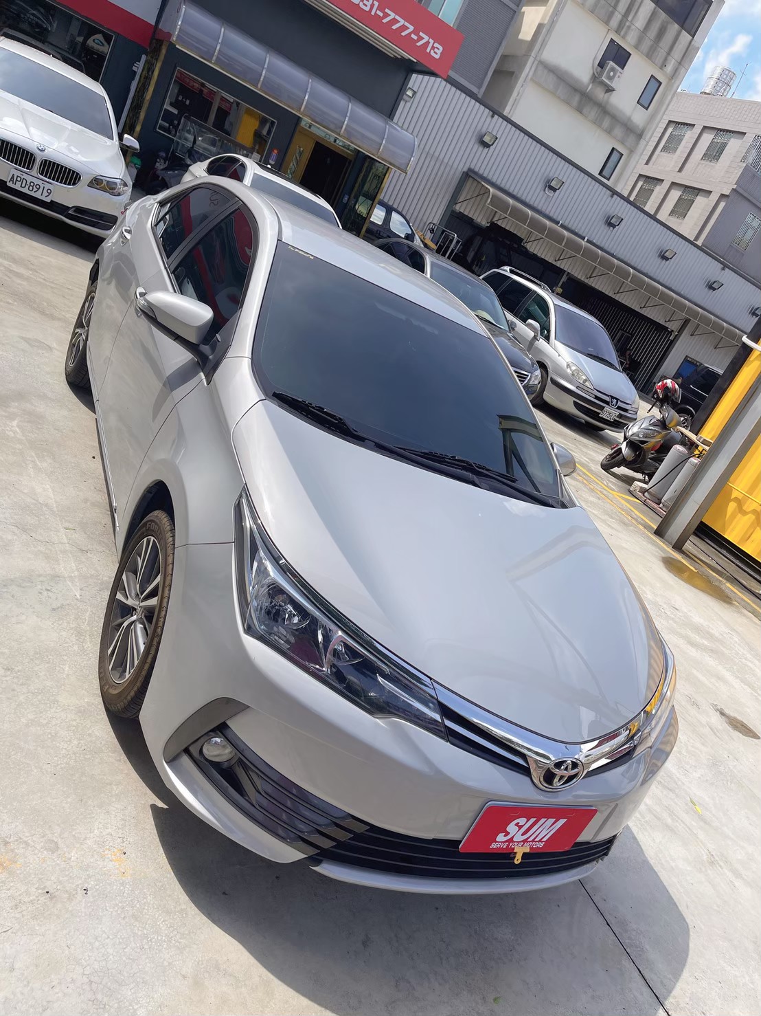 2016 TOYOTA  ALTIS  銀 省油神車  第3張相片