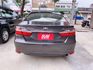 2016 Toyota 豐田 Camry 2.0 鐵灰   第10張縮圖