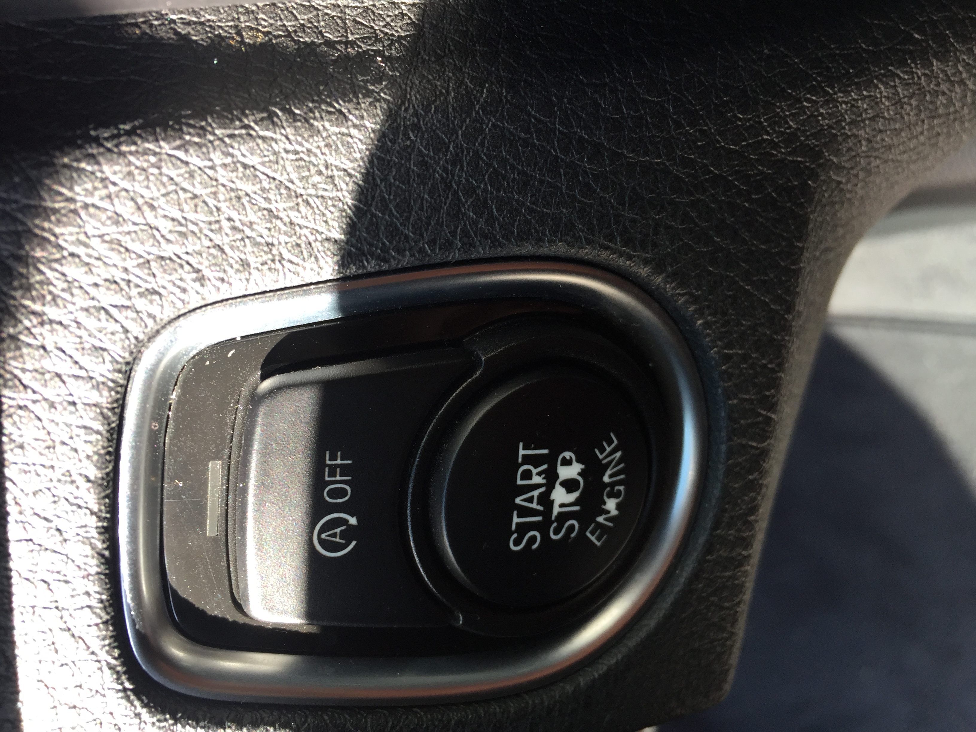 2013年 汎德總代理 BMW 3 series 320i SPORT版  第15張相片