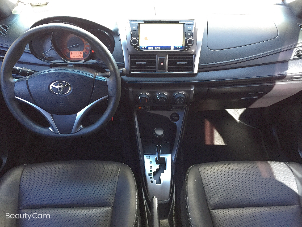 2014 豐田 TOYOTA Yaris 大鴨  第1張相片