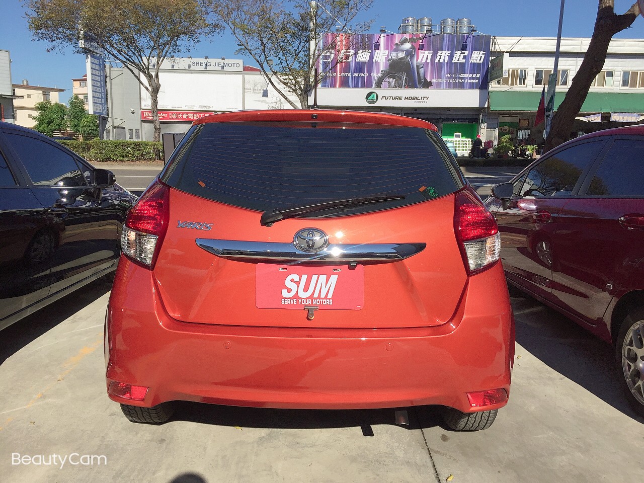 2014 豐田 TOYOTA Yaris 大鴨  第5張相片