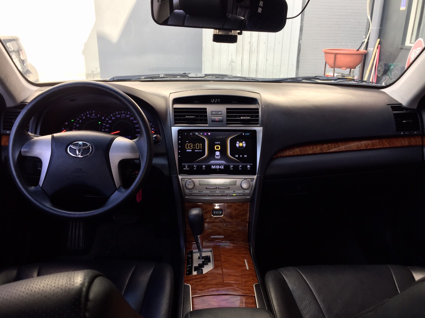 2011 霸氣黑 豐田 toyota 冠美麗 camry  第11張相片