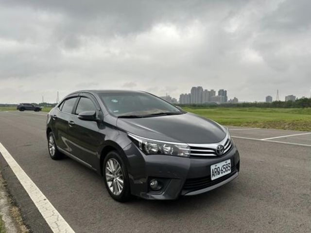 TOYOTA豐田 ALTIS  第3張相片