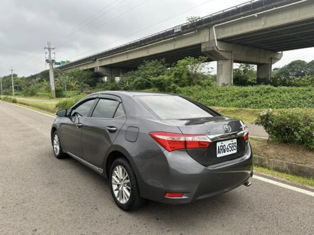 TOYOTA豐田 ALTIS  第6張相片