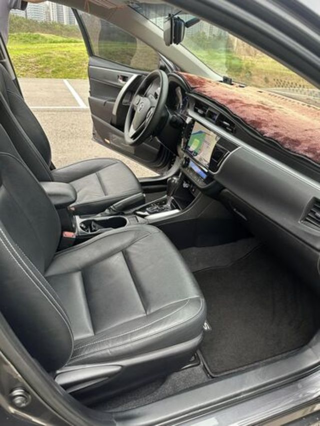 TOYOTA豐田 ALTIS  第8張相片