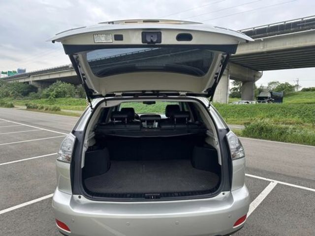 LEXUS凌志 RX330  第7張相片