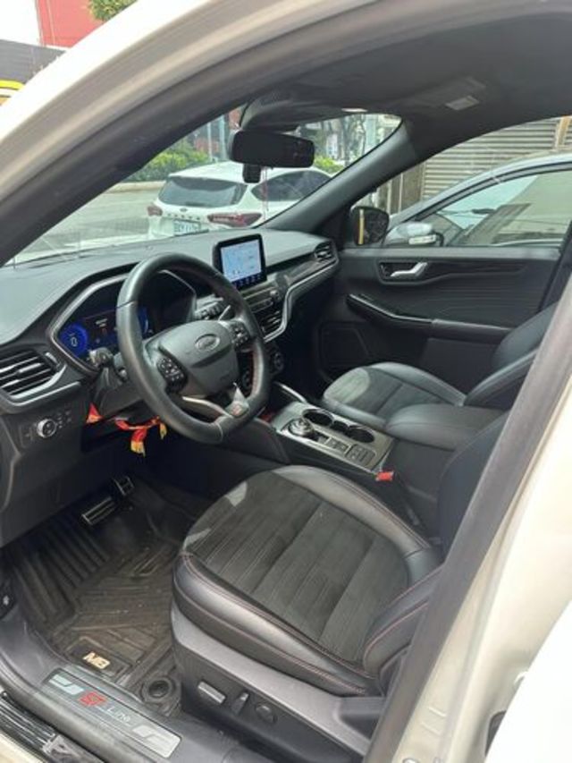 FORD福特 KUGA  第6張相片