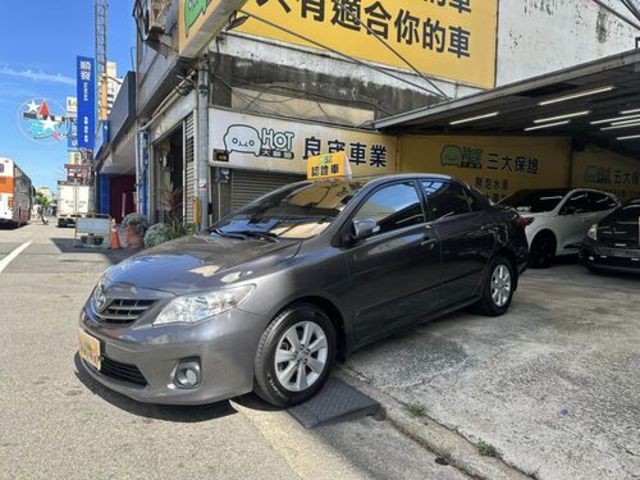 TOYOTA豐田 ALTIS  第1張相片