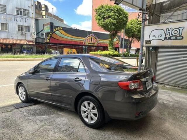 TOYOTA豐田 ALTIS  第6張相片