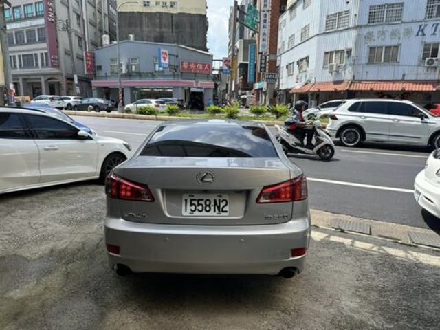 LEXUS凌志 IS250  第5張相片