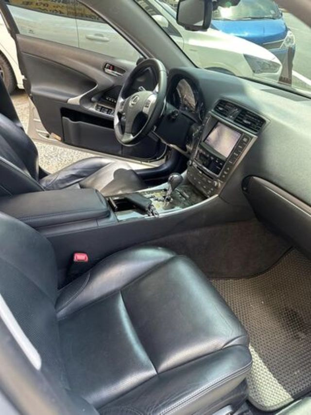 LEXUS凌志 IS250  第6張相片
