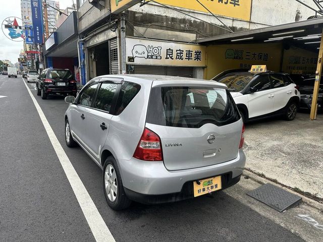 NISSAN日產 LIVINA  第6張相片