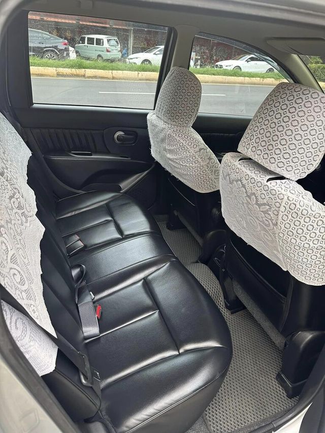 NISSAN日產 LIVINA  第8張相片