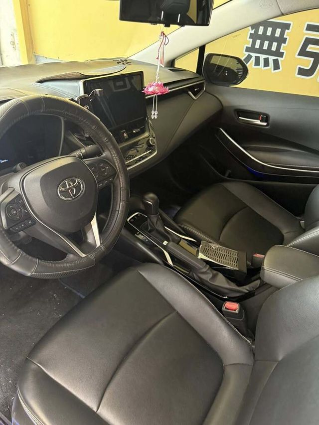 TOYOTA豐田 COROLLA ALTIS HYBRID  第6張相片