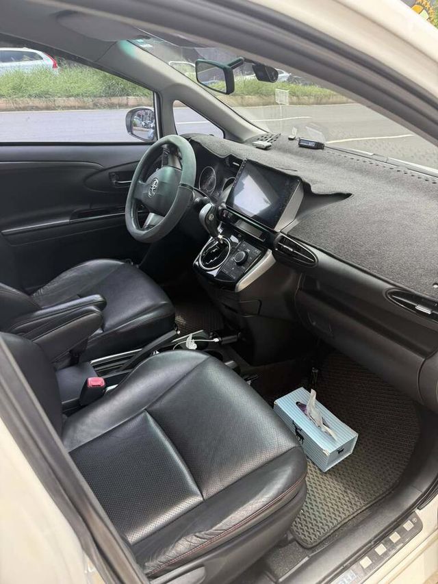 TOYOTA豐田 WISH  第5張相片
