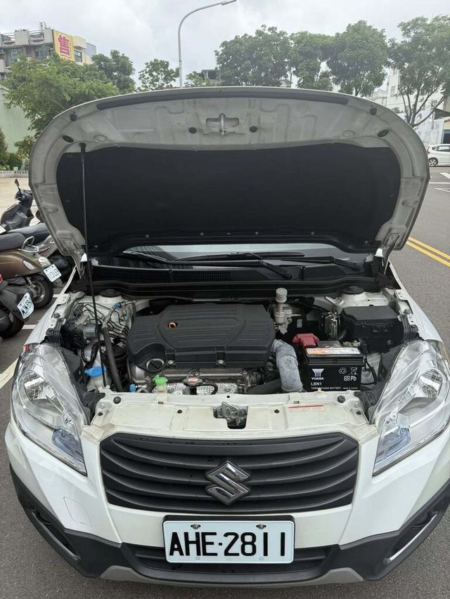 SUZUKI鈴木 SX4  第5張相片