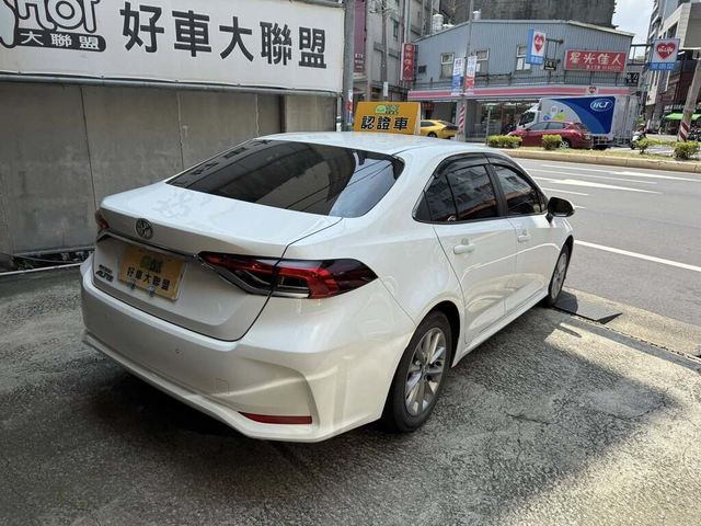 TOYOTA豐田 ALTIS  第4張相片
