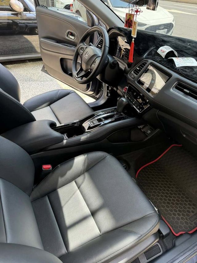 HONDA本田 HR-V  第8張相片